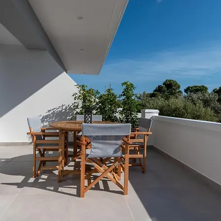 Rizes Seaside Homes * Vromonérion