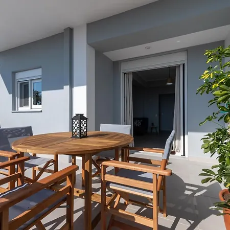 Rizes Seaside Homes Willa *