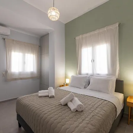 Villa Rizes Seaside Homes Vromonerion