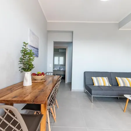 Rizes Seaside Homes Vromonérion