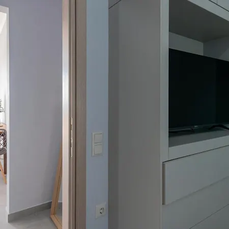 Rizes Seaside Homes Vromonérion