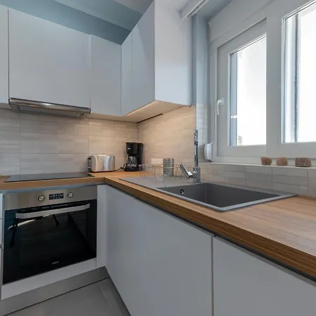 Rizes Seaside Homes *