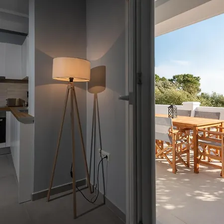 Willa Rizes Seaside Homes *