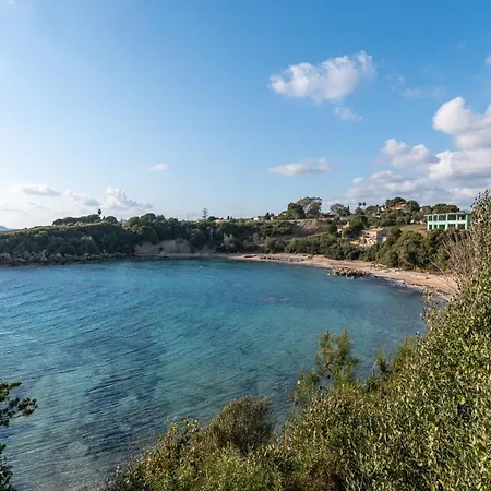 Rizes Seaside Homes * Vromonerion