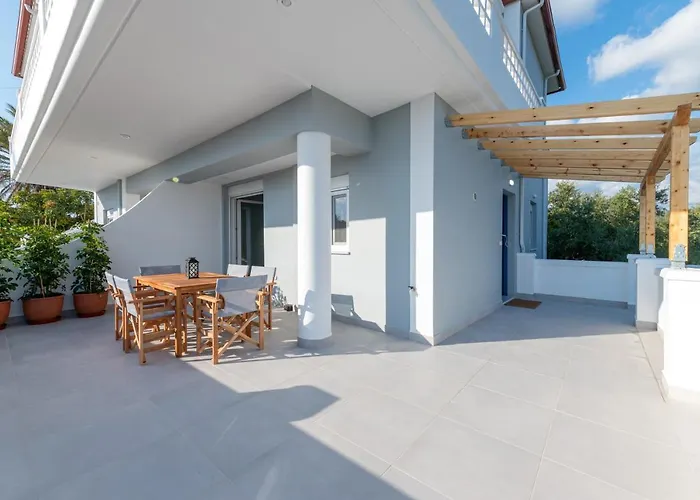 Rizes Seaside Homes Villa