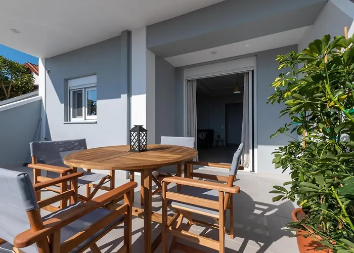 Rizes Seaside Homes Villa *