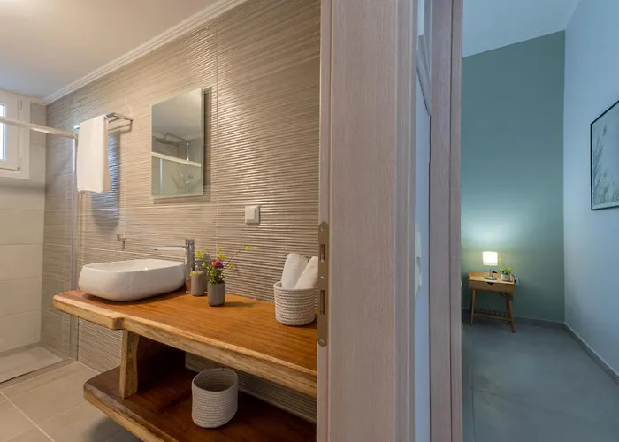 Rizes Seaside Homes Vromonérion