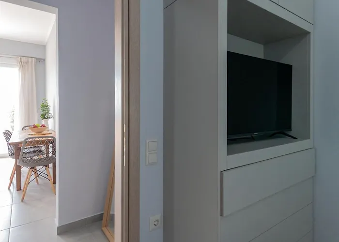 Rizes Seaside Homes Vromonérion