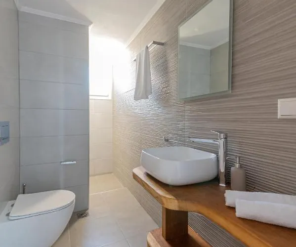 Rizes Seaside Homes *